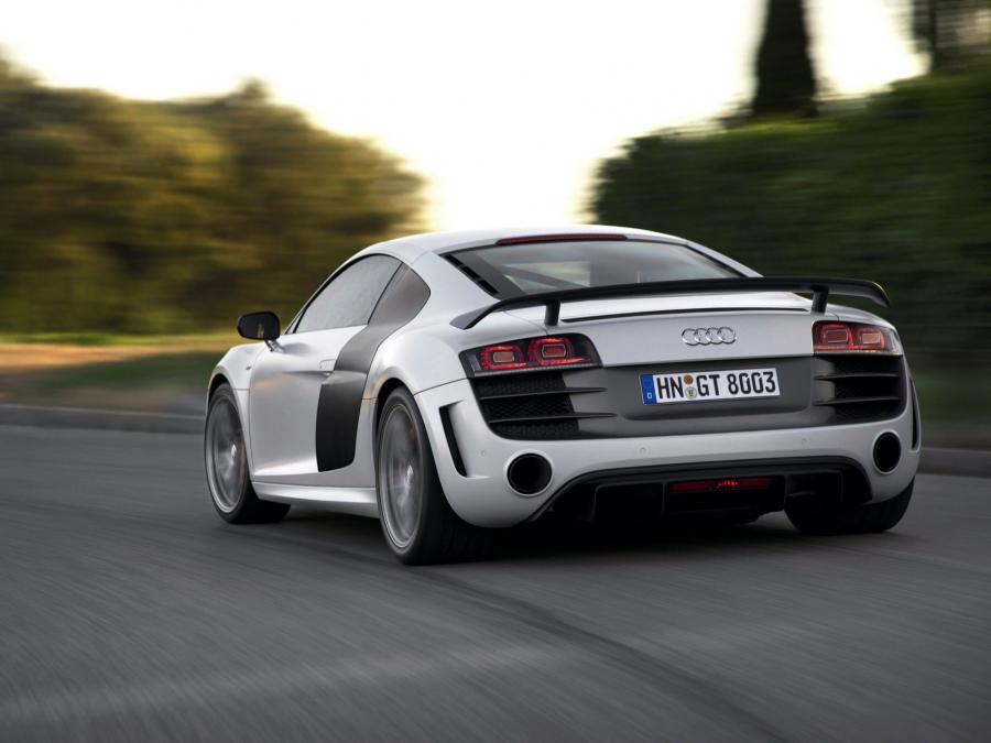  Audi R8 GT 2010 года  (EU) (фото 41 из 55)